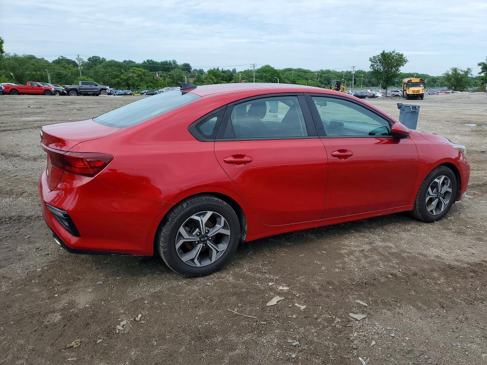 54837526 :رقم المزاد ، 3KPF24AD6ME353028 vin ، 2021 Kia Forte مزاد بيع
