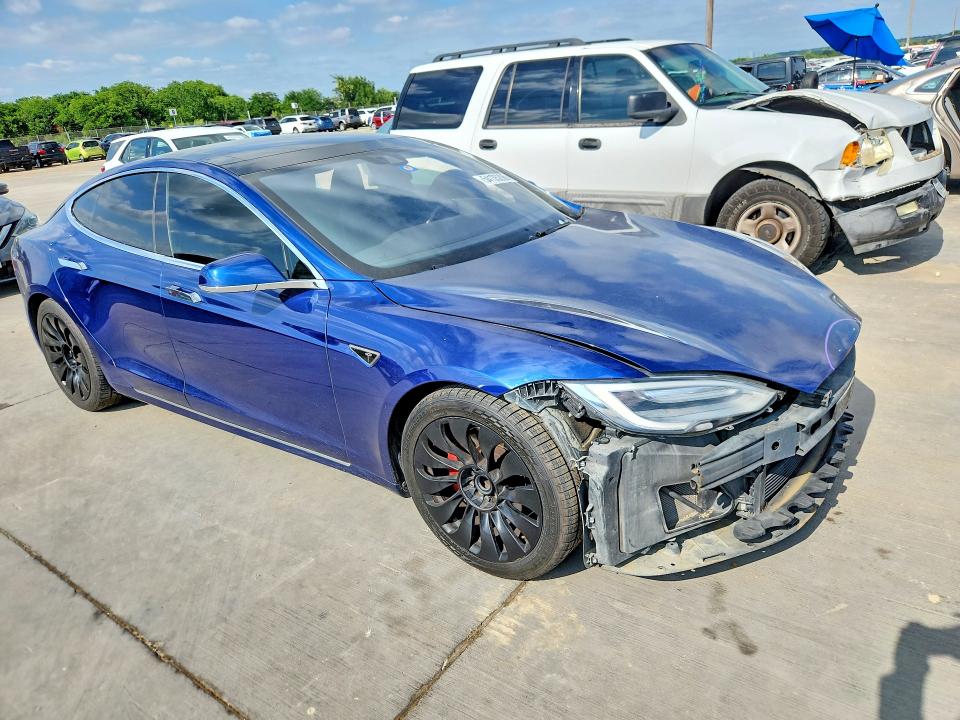 2016 Tesla Model S მანქანა იყიდება აუქციონზე, vin: 5YJSA1E17GF157985, აუქციონის ნომერი: 54135296