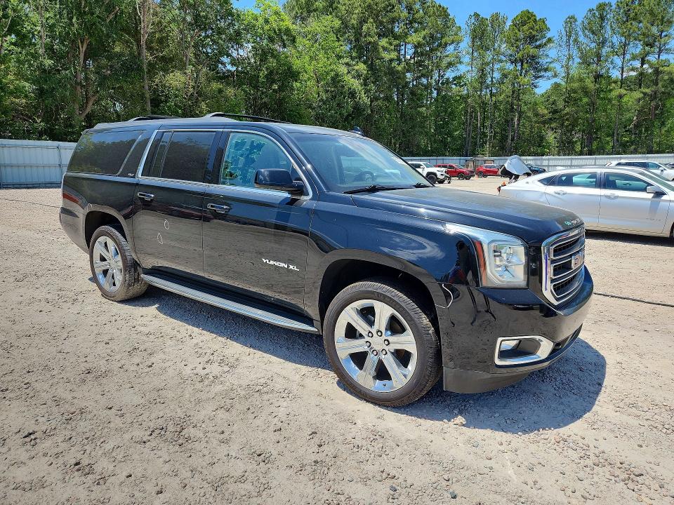 52682006 :رقم المزاد ، 1GKS2GKC6JR283248 vin ، 2018 Gmc Yukon Xl مزاد بيع
