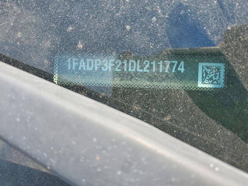 Продажа на аукционе авто 2013 Ford Focus, vin: 1FADP3F21DL211774, номер лота: 52523536