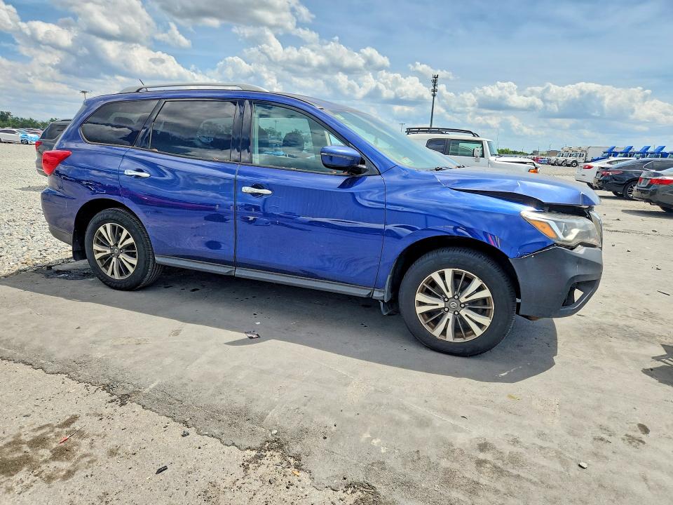 Продаж на аукціоні авто 2017 Nissan Pathfinder, vin: 5N1DR2MM7HC631656, номер лоту: 52488846
