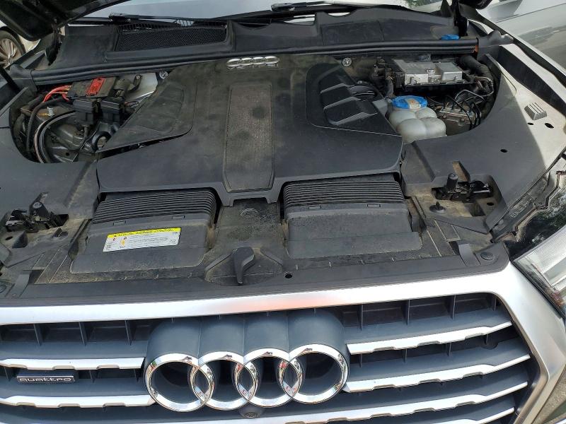 53120986 :رقم المزاد ، WA1LAAF77HD031717 vin ، 2017 Audi Q7 مزاد بيع