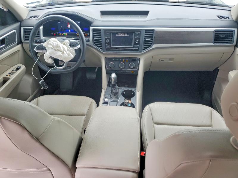 54183296 :رقم المزاد ، 1V2DP2CA2NC532884 vin ، 2022 Volkswagen Atlas مزاد بيع