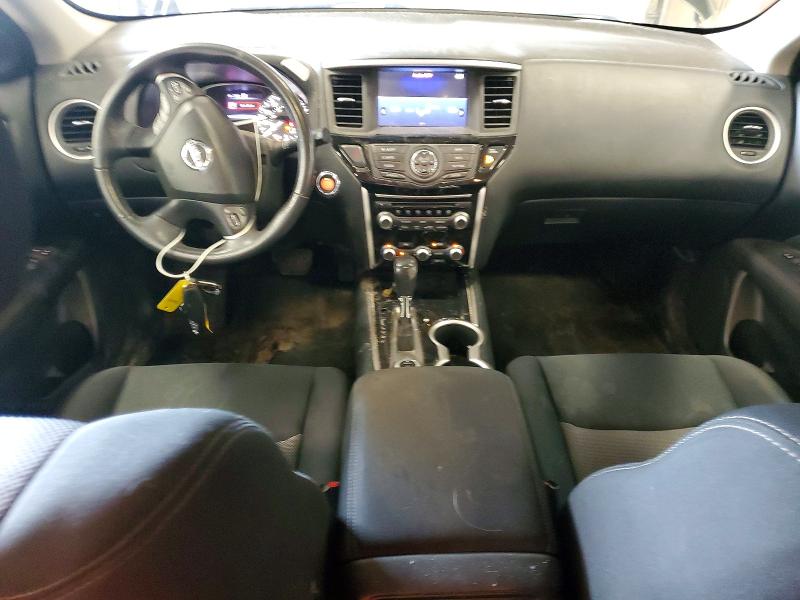 54187256 :رقم المزاد ، 5N1DR2MM6HC656340 vin ، 2017 Nissan Pathfinder مزاد بيع