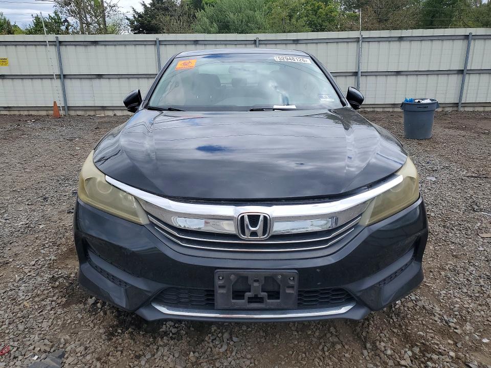 2017 Honda Accord მანქანა იყიდება აუქციონზე, vin: 1HGCR2F39HA293954, აუქციონის ნომერი: 52948126