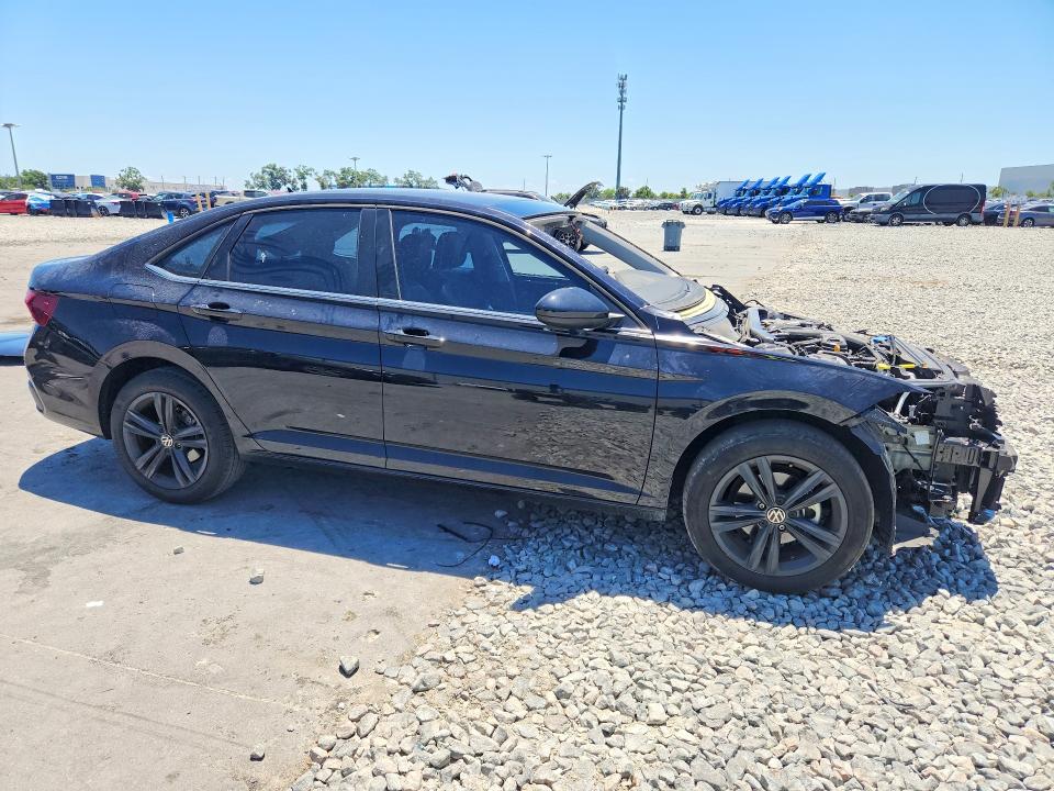 52708256 :رقم المزاد ، 3VW7M7BU1PM021133 vin ، 2023 Volkswagen Jetta مزاد بيع