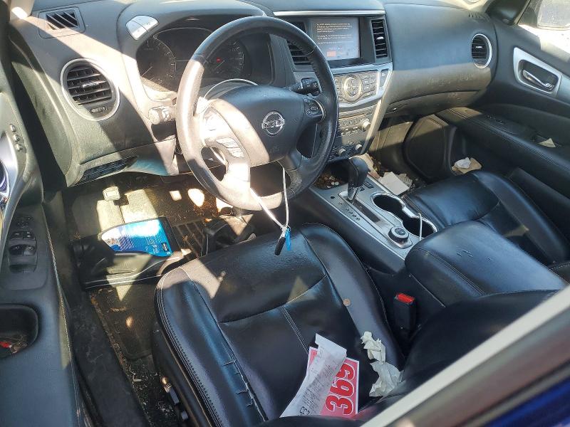 53231126 :رقم المزاد ، 5N1DR2MM9HC900322 vin ، 2017 Nissan Pathfinder مزاد بيع