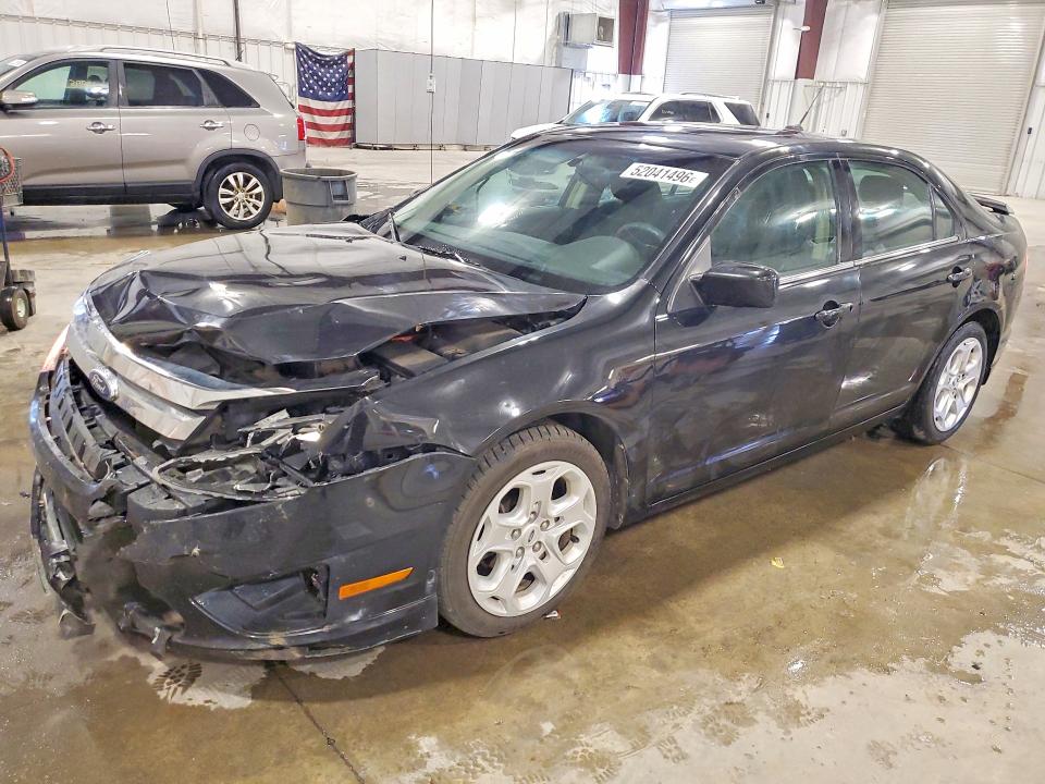 52041496 :رقم المزاد ، 3FAHP0HA7BR246824 vin ، 2011 Ford Fusion مزاد بيع