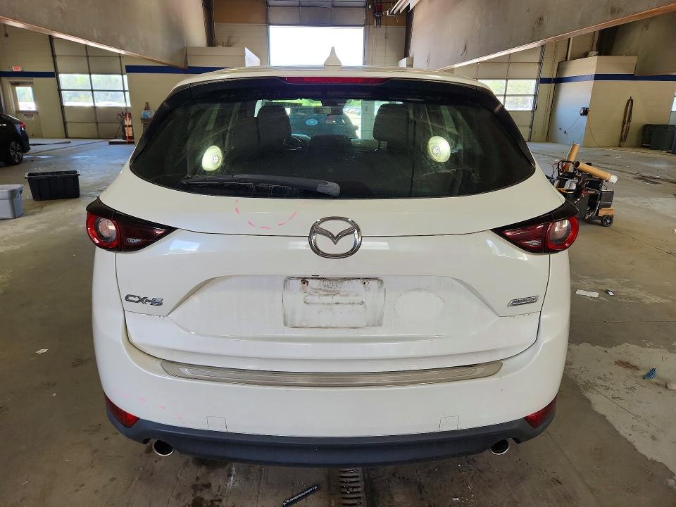 2018 Mazda Cx-5 მანქანა იყიდება აუქციონზე, vin: JM3KFABM6J1413220, აუქციონის ნომერი: 52120416