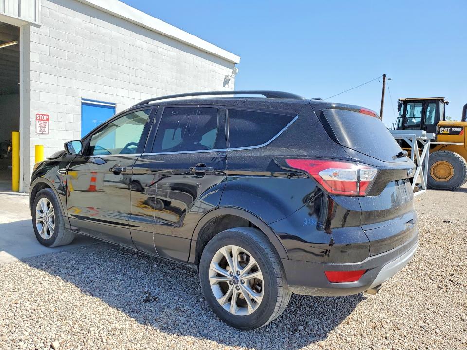 Продажа на аукционе авто 2018 Ford Escape, vin: 1FMCU9GD7JUB16929, номер лота: 53633146