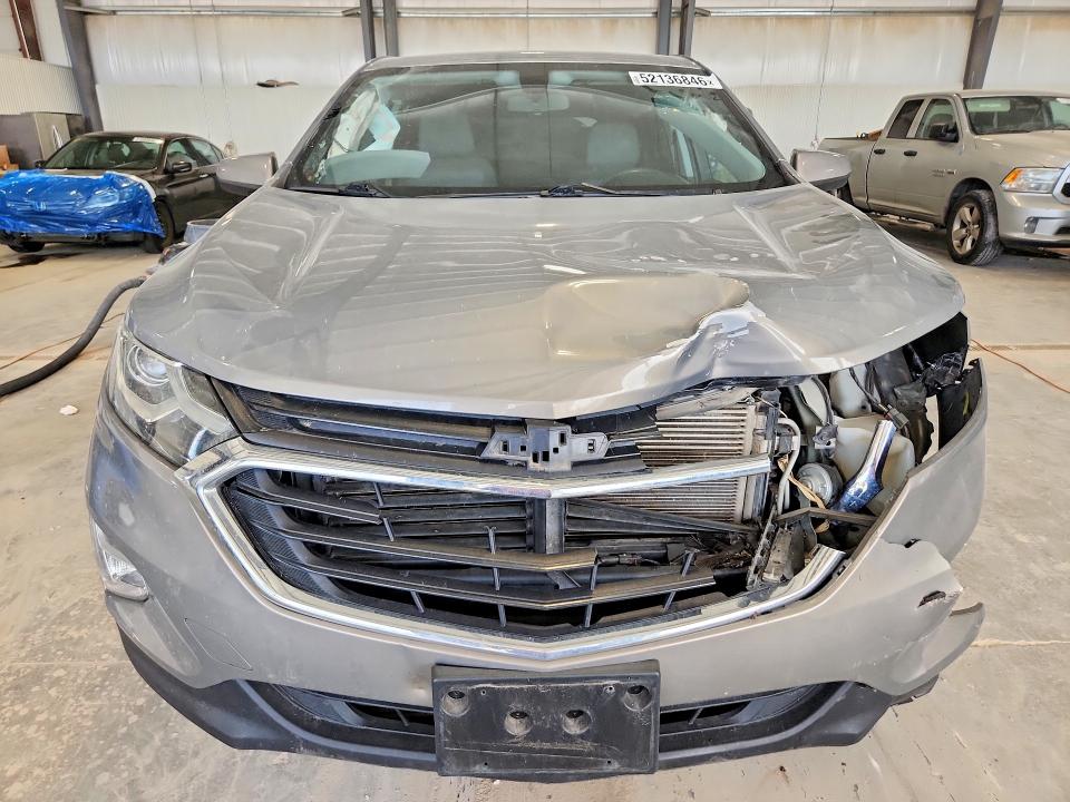 52136846 :رقم المزاد ، 3GNAXSEV4JS640827 vin ، 2018 Chevrolet Equinox مزاد بيع