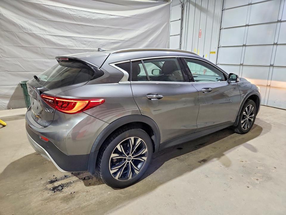 53071816 :رقم المزاد ، SJKCH5CR8JA058671 vin ، 2018 Infiniti Qx30 مزاد بيع