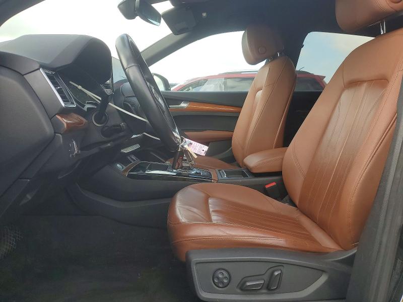 52885636 :رقم المزاد ، WA1AAAFY4M2055480 vin ، 2021 Audi Q5 مزاد بيع