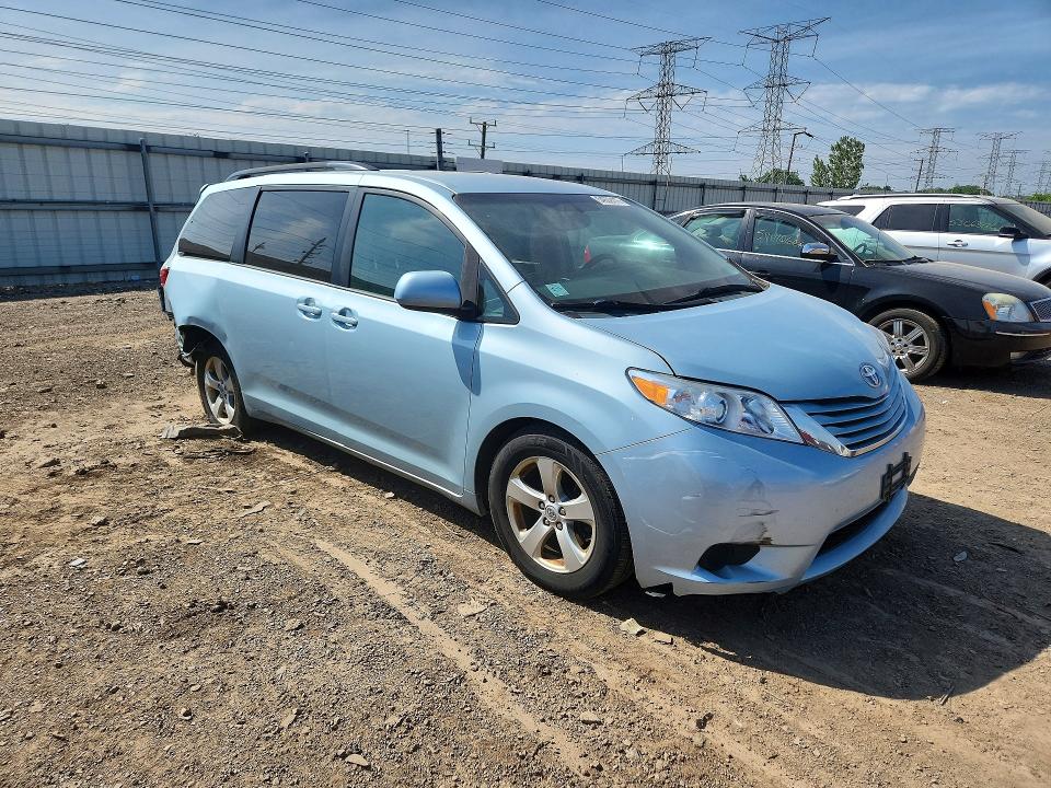 Aukcja sprzedaży 2015 Toyota Sienna, vin: 5TDKK3DCXFS600670, numer aukcji: 54602416