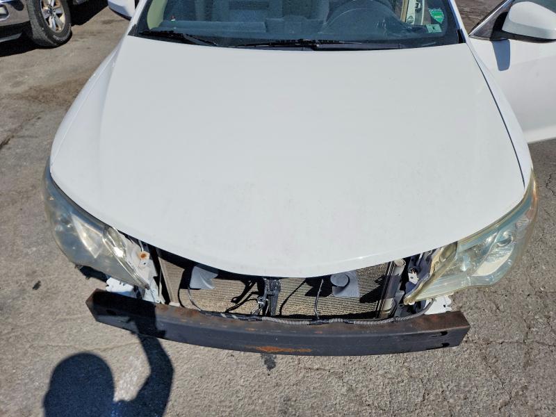 53284726 :رقم المزاد ، 4T1BF1FK2CU570242 vin ، 2012 Toyota Camry مزاد بيع