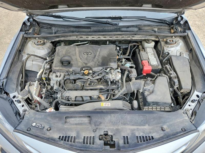 52366826 :رقم المزاد ، 4T1G11AK7MU517985 vin ، 2021 Toyota Camry مزاد بيع