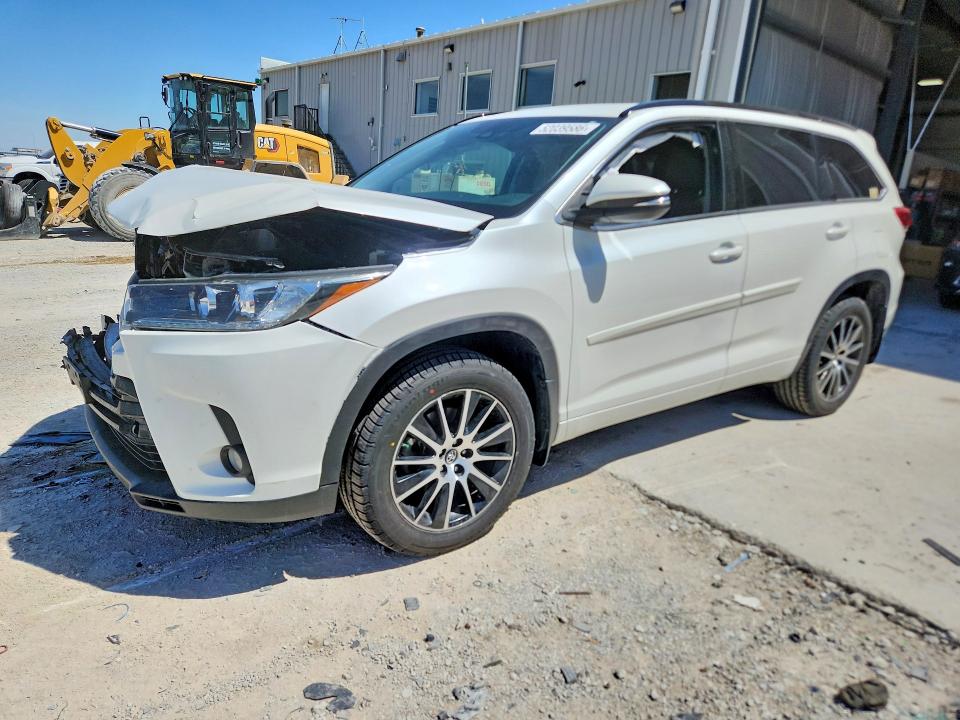 Aukcja sprzedaży 2017 Toyota Highlander, vin: 5TDJZRFH0HS433158, numer aukcji: 52039586