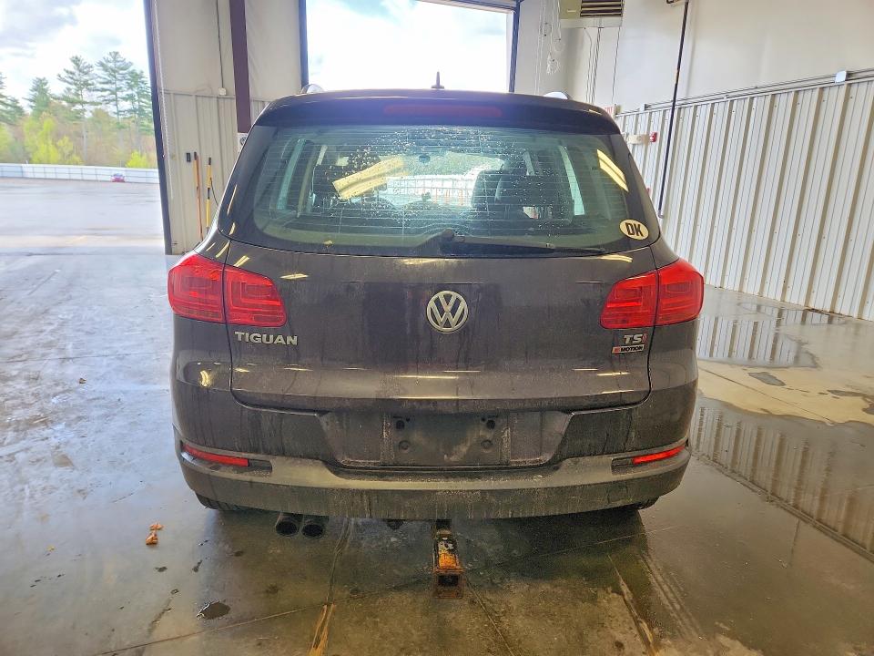 2016 Volkswagen Tiguan მანქანა იყიდება აუქციონზე, vin: WVGBV7AX4GW590785, აუქციონის ნომერი: 53333386