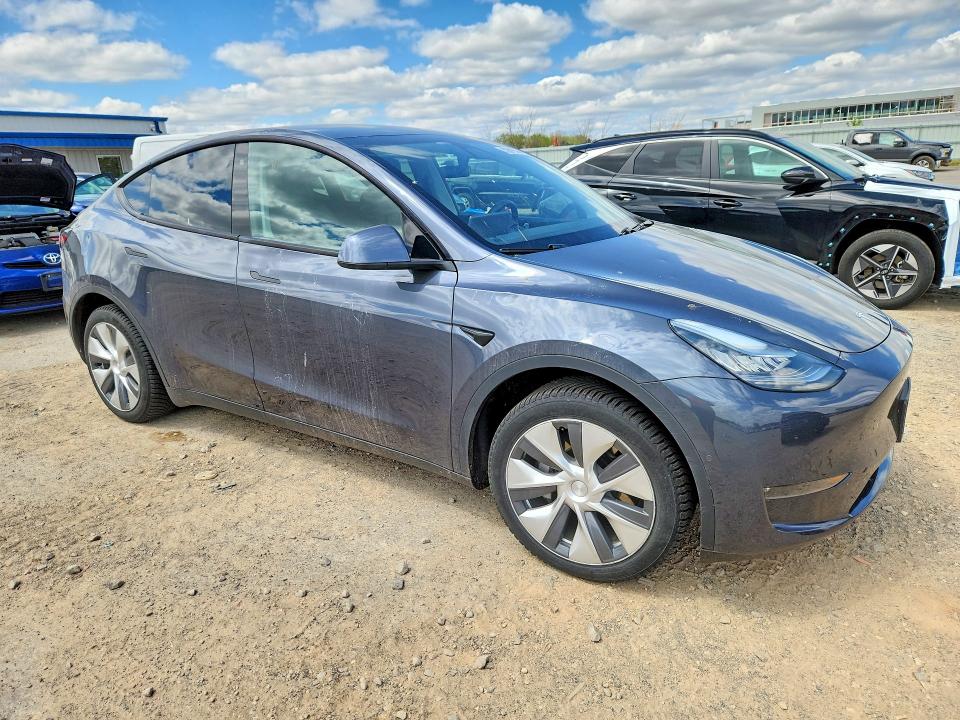 2020 Tesla Model Y მანქანა იყიდება აუქციონზე, vin: 5YJYGDEE5LF026657, აუქციონის ნომერი: 52518666
