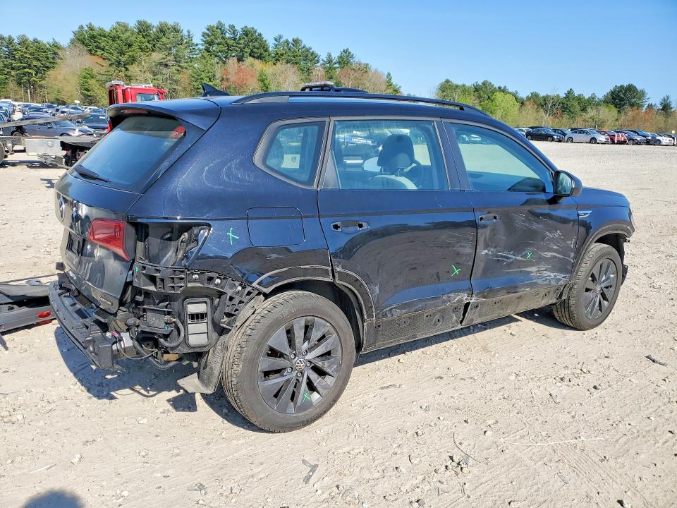 Продажа на аукционе авто 2022 Volkswagen Taos, vin: 3VVMX7B22NM037089, номер лота: 50044396