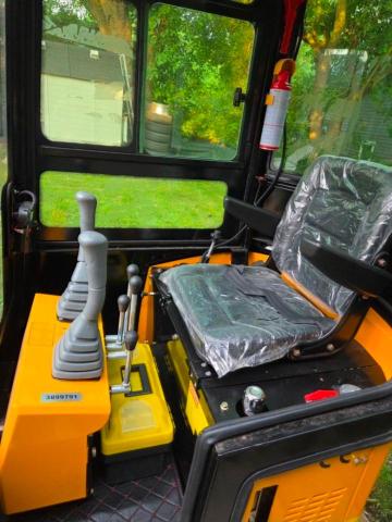 Aukcja sprzedaży 2025 Mini Excavator Construction Equipment, vin: 3899791, numer aukcji: 53831676