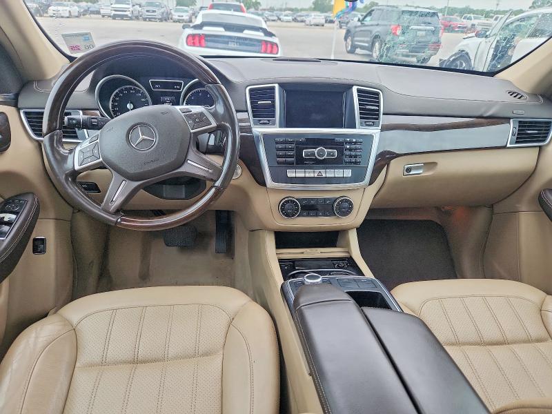 52233776 :رقم المزاد ، 4JGDF6EE8FA598067 vin ، 2015 Mercedes-benz Gl مزاد بيع
