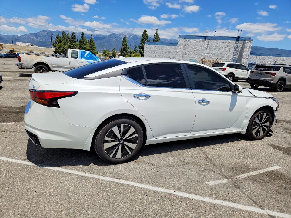Продаж на аукціоні авто 2022 Nissan Altima, vin: 1N4BL4DV9NN342219, номер лоту: 55193166