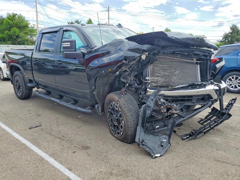 52834316 :رقم المزاد ، 2GC4KNE72S1131405 vin ، 2025 Chevrolet Silverado مزاد بيع