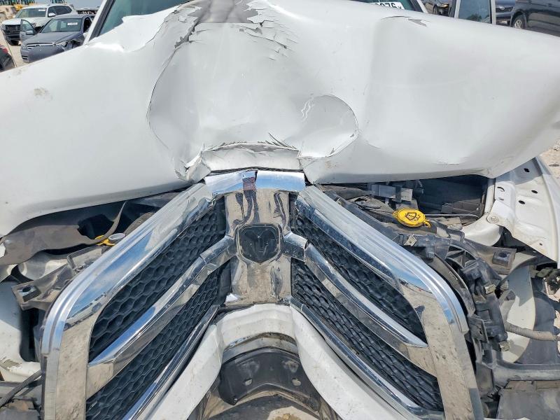 55402976 :رقم المزاد ، 1C6RR6FT9KS683851 vin ، 2019 Ram 1500 Classic مزاد بيع