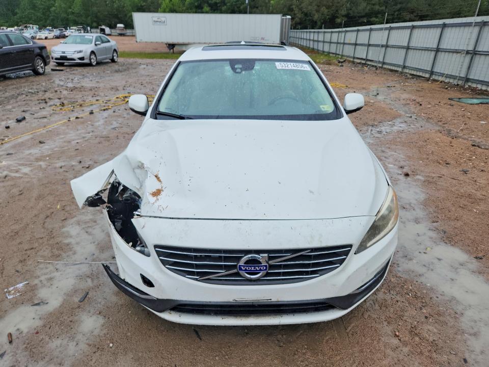 2015 Volvo S60 მანქანა იყიდება აუქციონზე, vin: YV140MFB6F1315531, აუქციონის ნომერი: 53214856