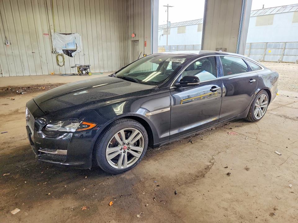 2016 Jaguar Xjl მანქანა იყიდება აუქციონზე, vin: SAJWJ2GD0G8V96171, აუქციონის ნომერი: 53185146