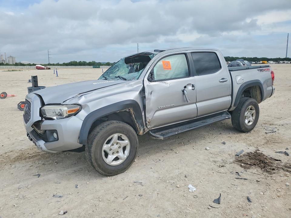 2018 Toyota Tacoma მანქანა იყიდება აუქციონზე, vin: 5TFCZ5AN8JX145113, აუქციონის ნომერი: 54599726