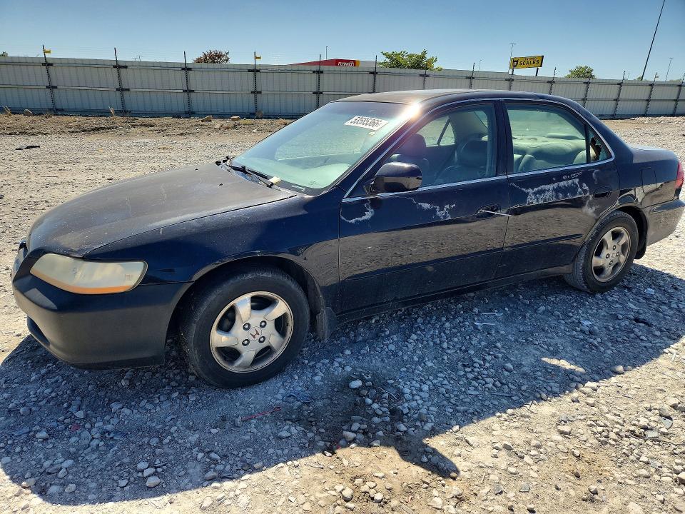 53585366 :رقم المزاد ، 1HGCG5662YA151866 vin ، 2000 Honda Accord مزاد بيع