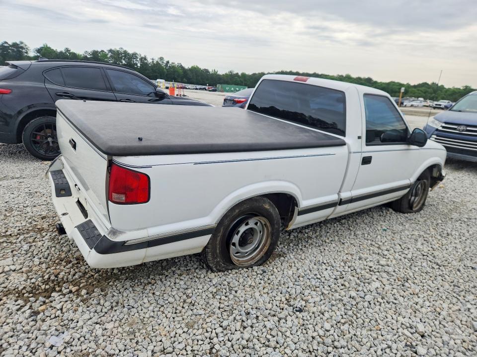 52009476 :رقم المزاد ، 1GCCS14Z0RK106763 vin ، 1994 Chevrolet S Truck مزاد بيع