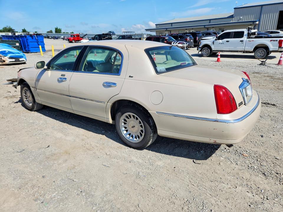 Aukcja sprzedaży 2000 Lincoln Town Car, vin: 1LNHM83W0YY938434, numer aukcji: 55121776
