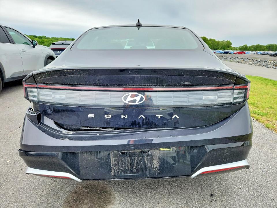 Auction sale of the 2025 Hyundai Sonata, vin: KMHL64JA5SA503297, lot number: 53924446
