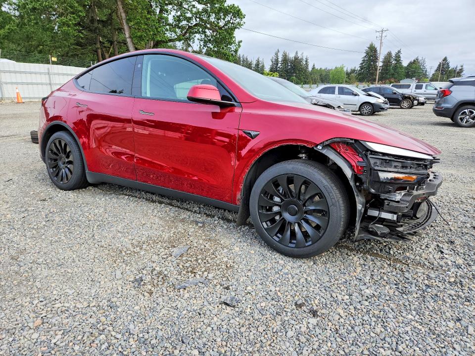54166056 :رقم المزاد ، 7SAYGDEE2TF330161 vin ، 2026 Tesla Model Y مزاد بيع