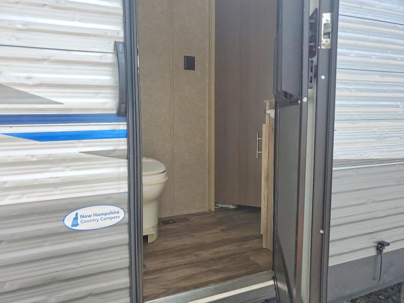 54483656 :رقم المزاد ، 5ZT2CATB7KU034014 vin ، 2019 Coachman Recreational Vehicle (rv) مزاد بيع