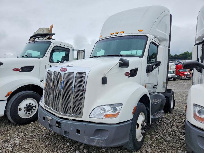 50611146 :رقم المزاد ، 1XPBA48X5MD703329 vin ، 2021 Peterbilt 579 مزاد بيع