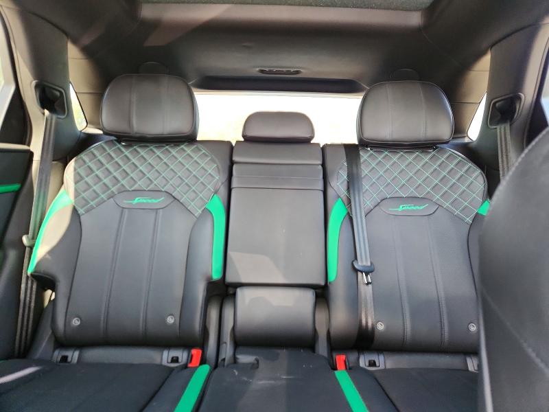 Продажа на аукционе авто 2022 Bentley Bentayga, vin: SJAAR2ZV9NC015673, номер лота: 51301916