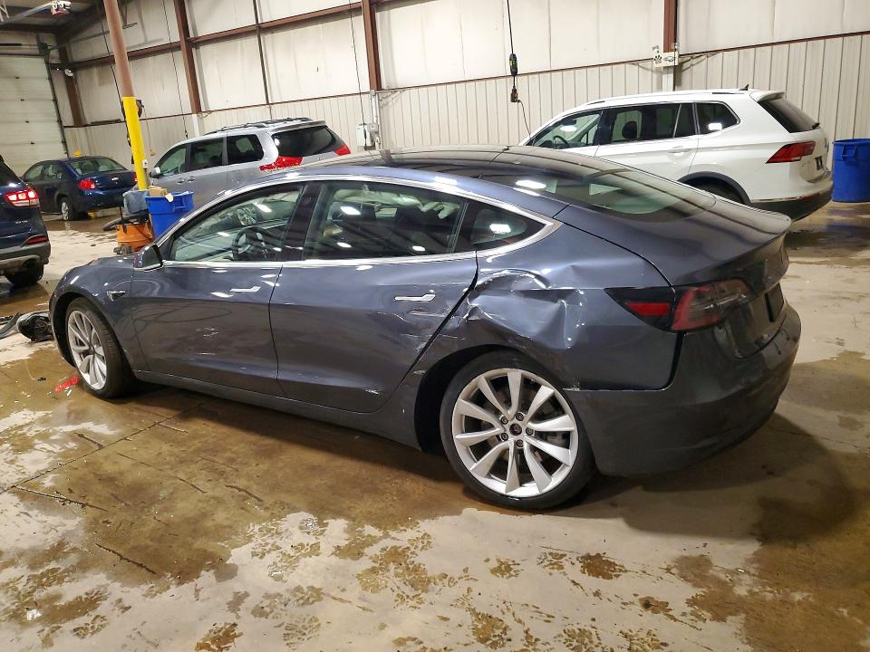 53705826 :رقم المزاد ، 5YJ3E1EB2LF733705 vin ، 2020 Tesla Model 3 مزاد بيع