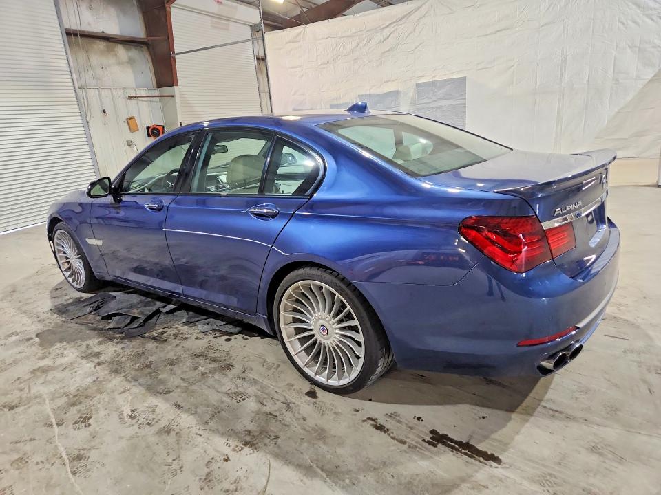 52381256 :رقم المزاد ، WBAYB6C50FDS16386 vin ، 2015 Bmw Alpina B7 مزاد بيع