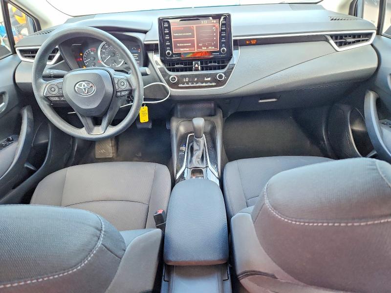 54644906 :رقم المزاد ، 5YFEPMAE5MP153391 vin ، 2021 Toyota Corolla مزاد بيع
