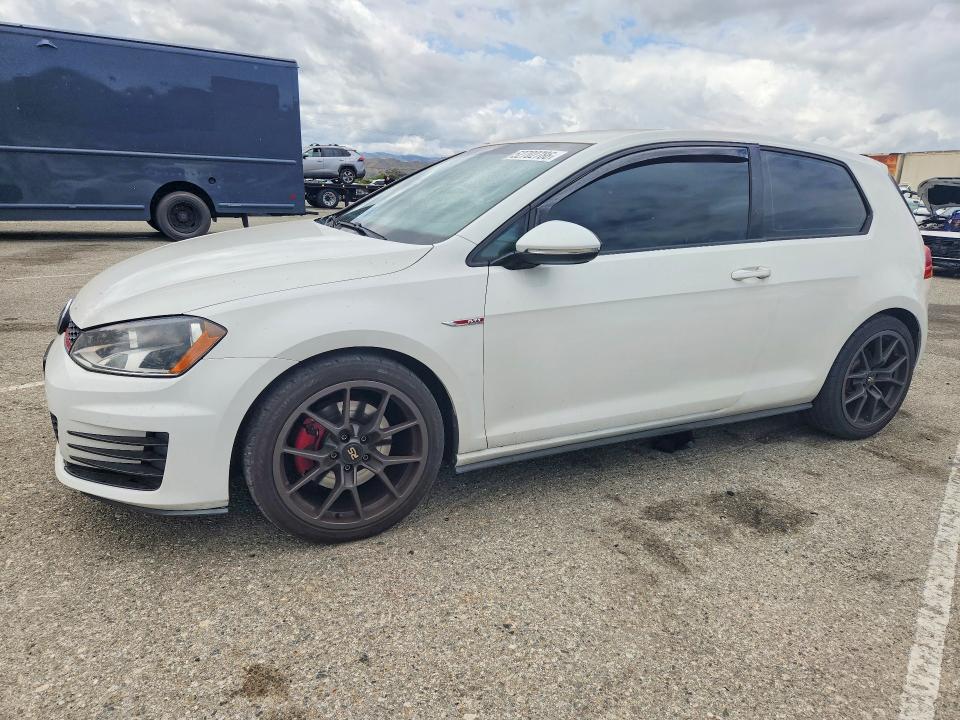 52702786 :رقم المزاد ، 3VWTT7AUXGM005838 vin ، 2016 Volkswagen Gti مزاد بيع