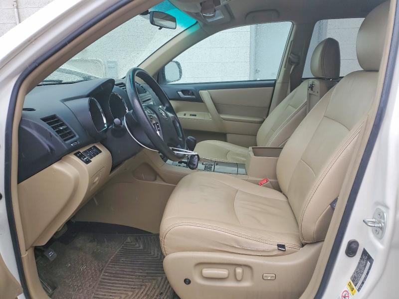 52321006 :رقم المزاد ، 5TDBK3EH1CS166869 vin ، 2012 Toyota Highlander مزاد بيع