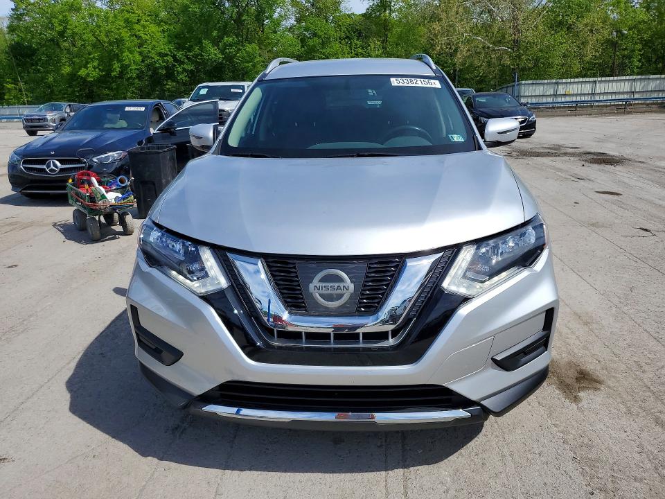 2017 Nissan Rogue მანქანა იყიდება აუქციონზე, vin: KNMAT2MVXHP595682, აუქციონის ნომერი: 53382156
