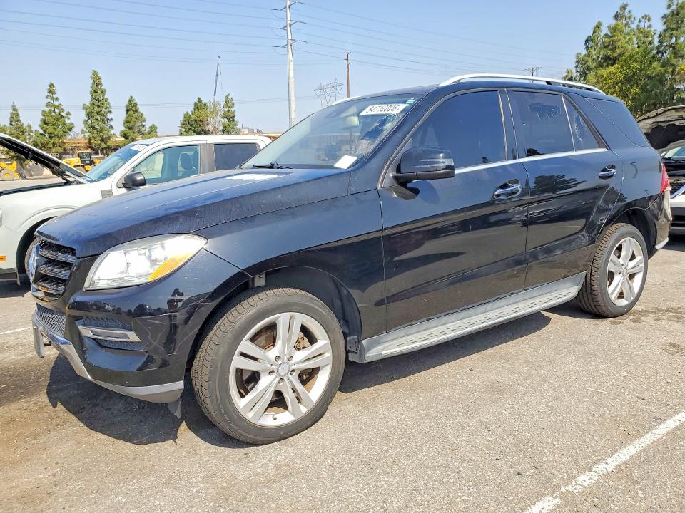 Продажа на аукционе авто 2015 Mercedes-benz Ml, vin: 4JGDA5JBXFA612524, номер лота: 54716006