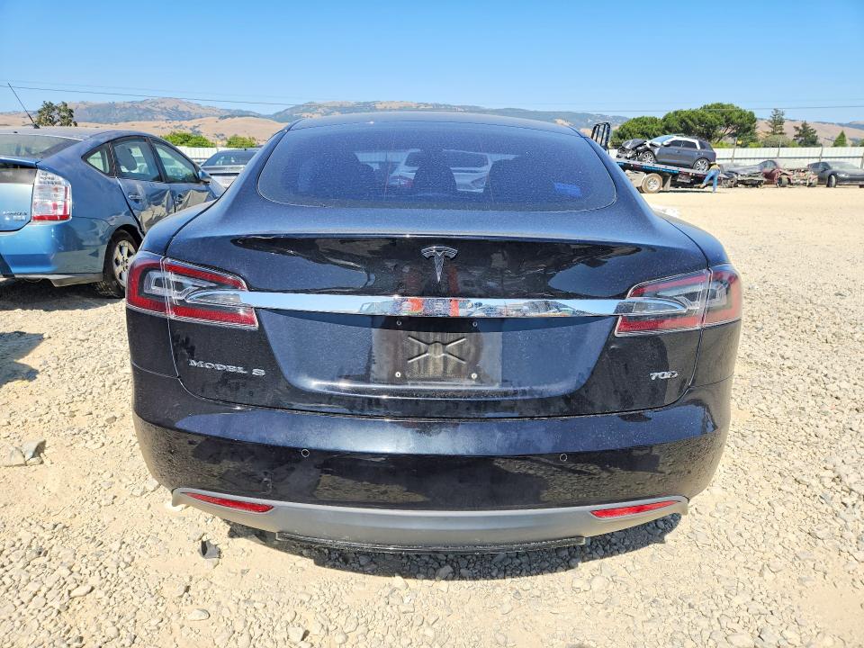 Продаж на аукціоні авто 2015 Tesla Model S, vin: 5YJSA1S23FF082729, номер лоту: 54542806