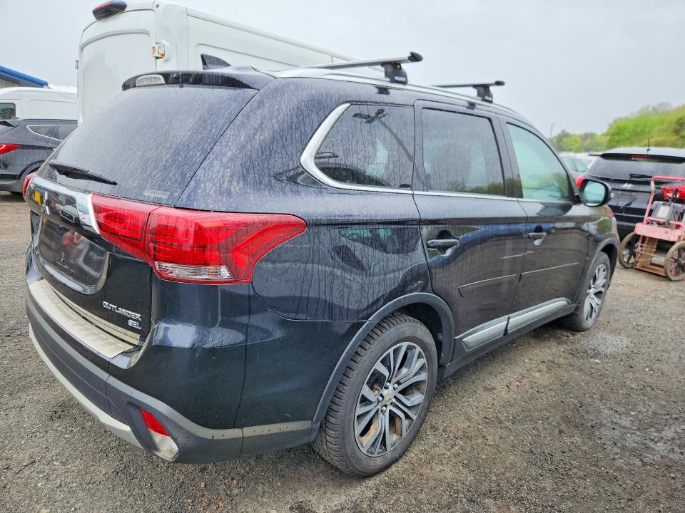 Aukcja sprzedaży 2017 Mitsubishi Outlander, vin: JA4AZ3A38HZ063417, numer aukcji: 52524136