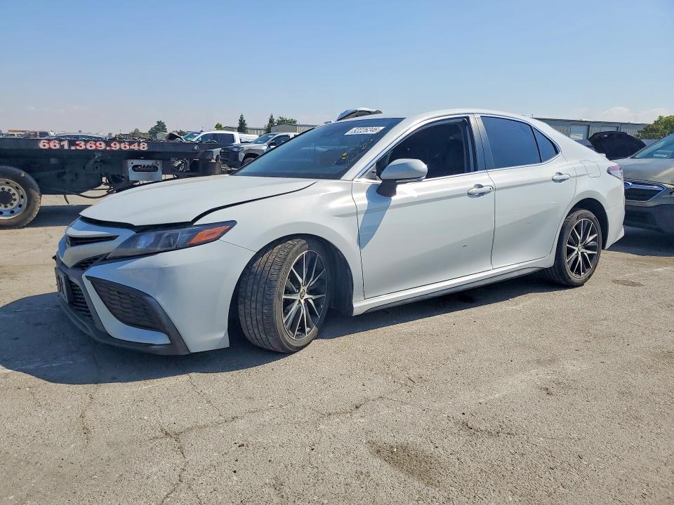 Auction sale of the 2022 Toyota Camry, vin: 4T1T11AK3NU046899, lot number: 52226246